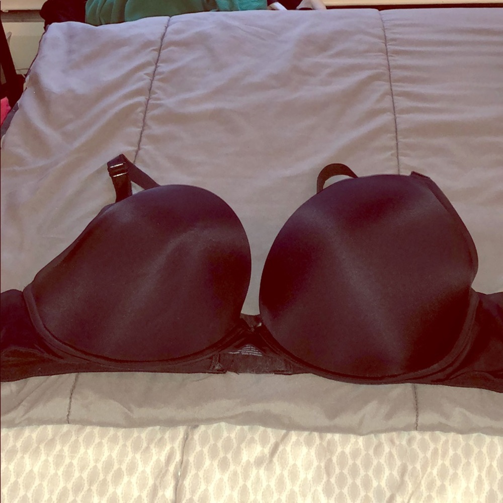 360 Smoothing back a push up Plunge 42DD